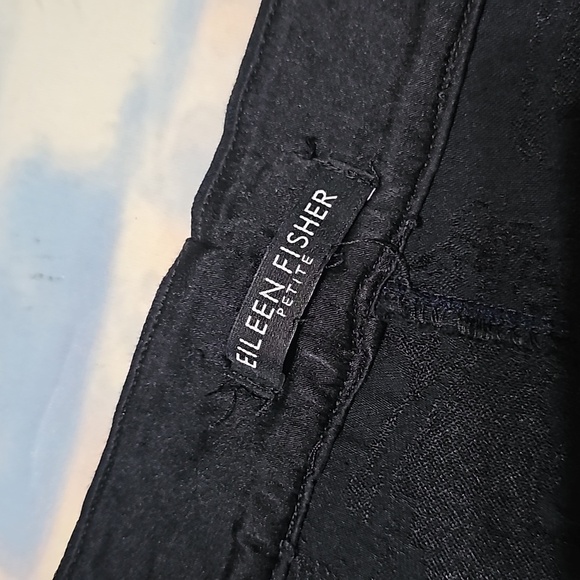 Eileen Fisher Black Textured Pull on Pants Size Medium Petite MP - Picture 6 of 8